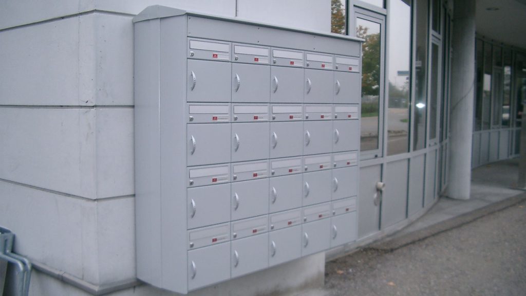 Briefkastenanlage, Wandmontage Briefkasten, Aluminiumbriefkasten, 20er Anlage, Schweizer Briefkasten, Briefkasten Roofline, Briefkasten günstig
