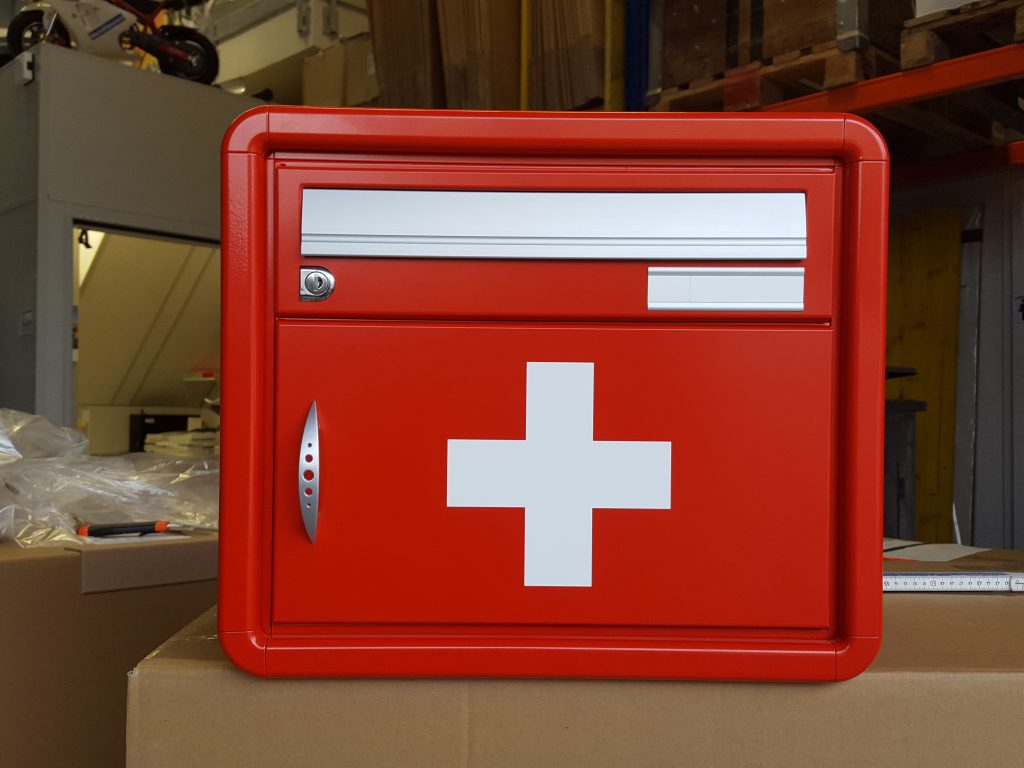 einzelbriefkasten schweiz rot weiss